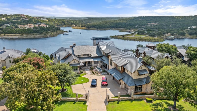 Virtual tour of 19813 Angel Bay DR