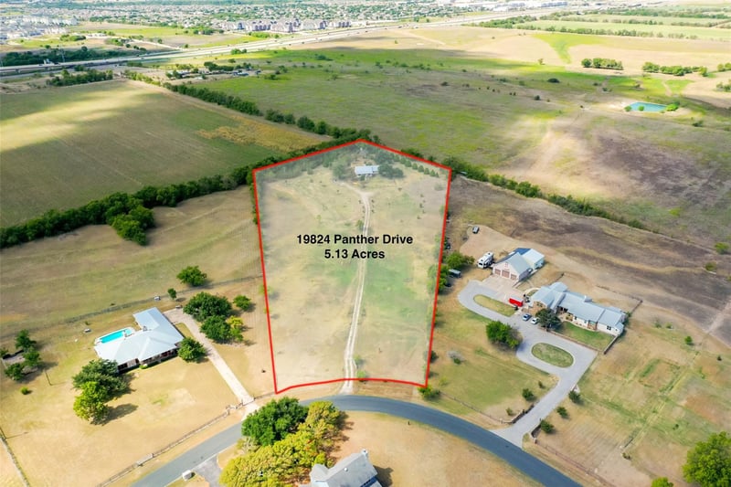 Virtual tour of 19824 Panther Dr