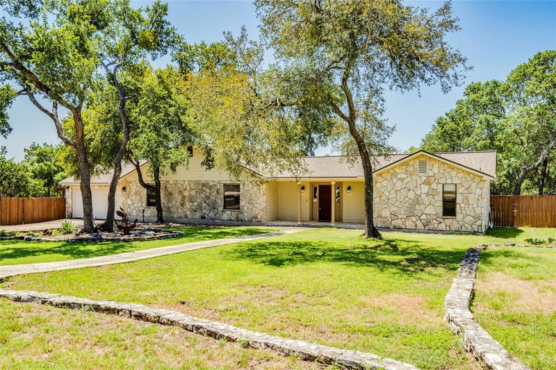 Virtual tour of 20 Saddle Rock RDG
