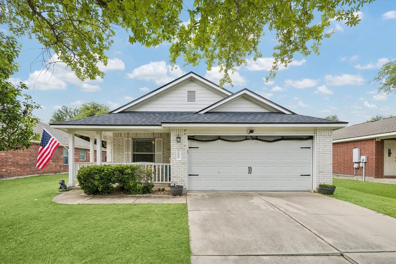 Virtual tour of 200 Bubbling Brook DR