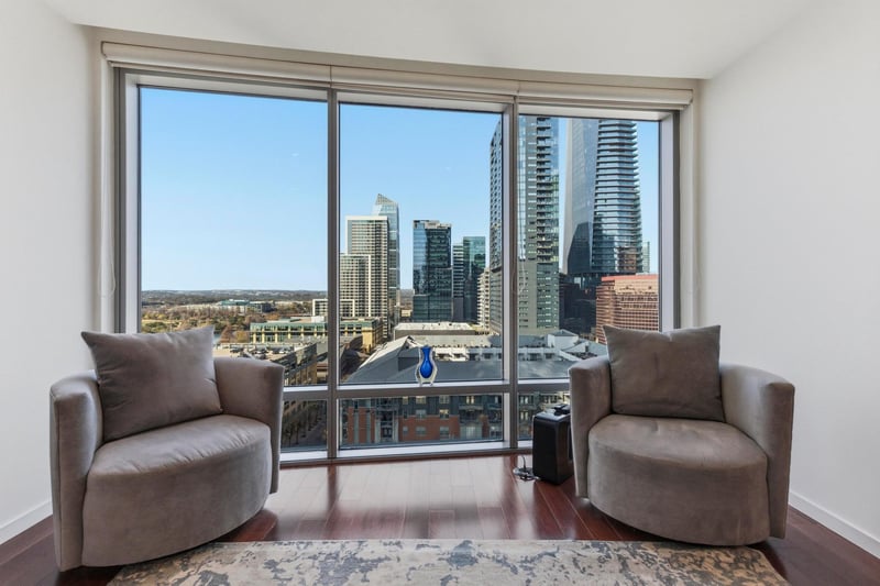 Virtual tour of 200 Congress Ave Unit #14A