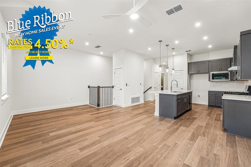 Virtual tour of 200 W 56th ST Unit #2103