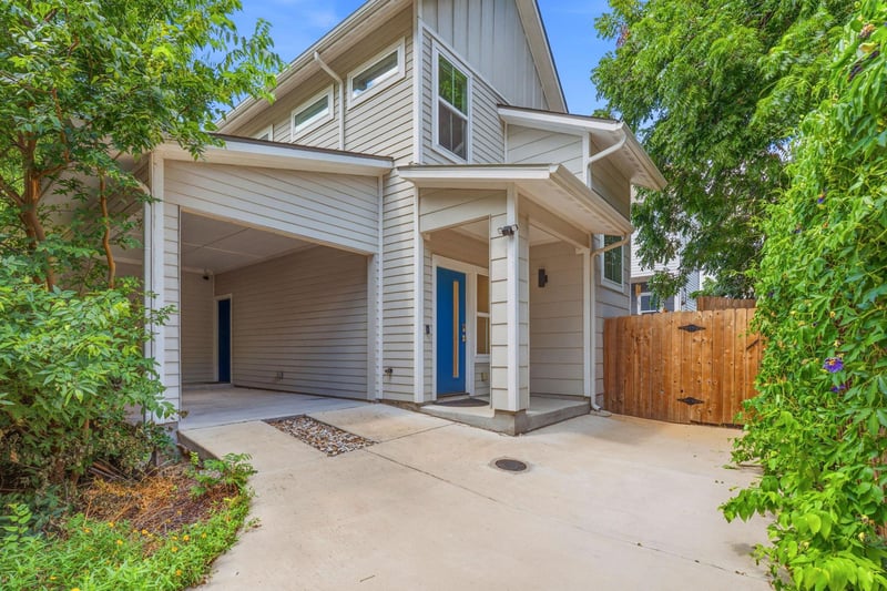 Virtual tour of 2000 E 18th ST Unit #B