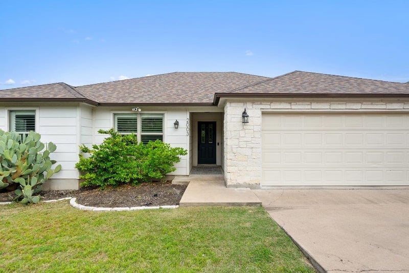Virtual tour of 2003 Rain Water Dr