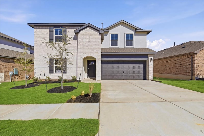 Virtual tour of 2005 Lazy Acres St