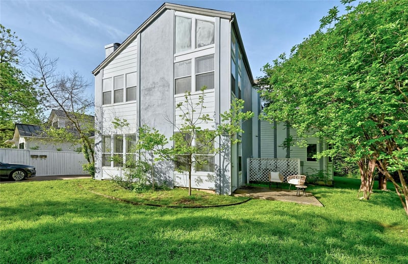 Virtual tour of 2005 Tower DR