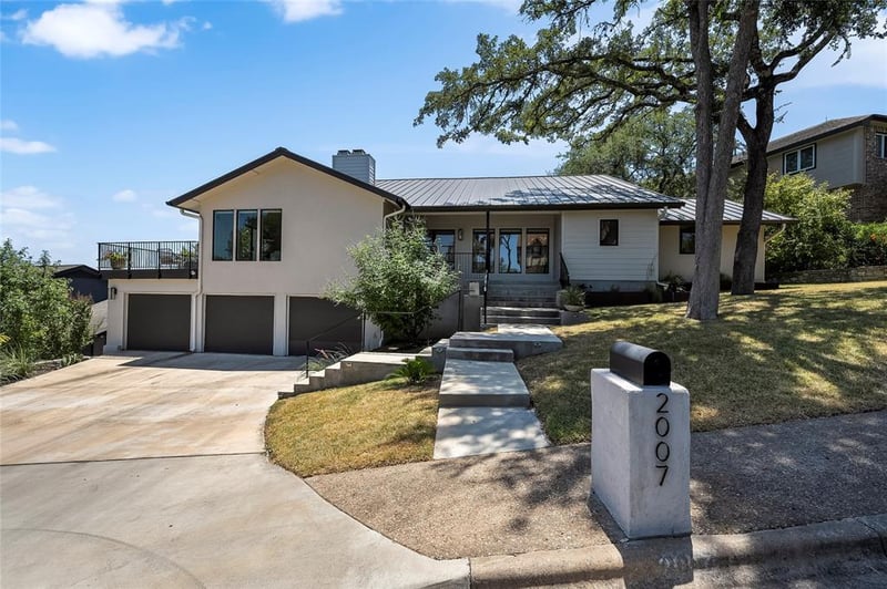 Virtual tour of 2007 Wychwood DR