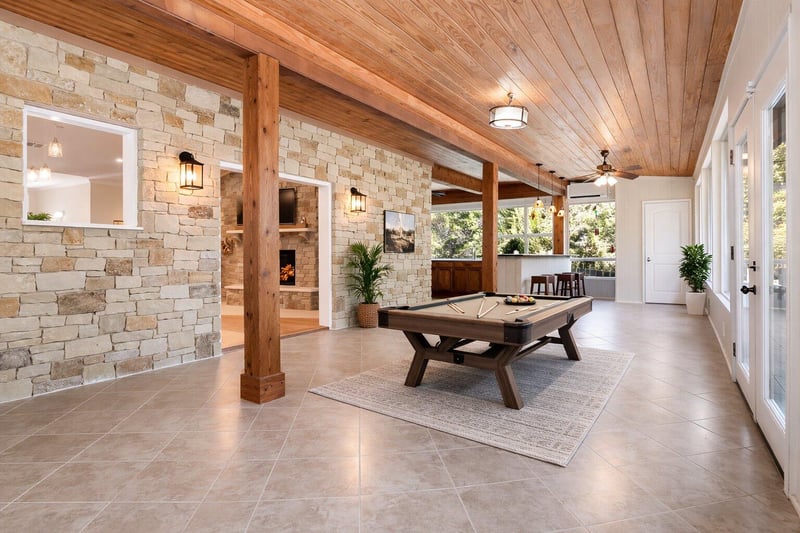 Virtual tour of 2009 American DR