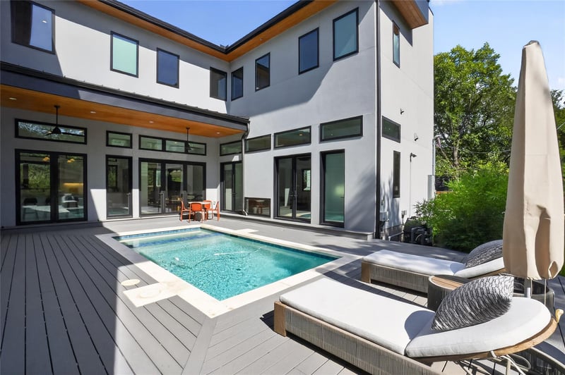 Virtual tour of 2009 San Juan Dr