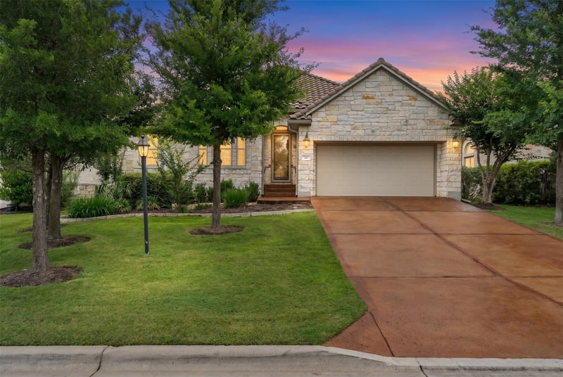Virtual tour of 201 Antigua WAY