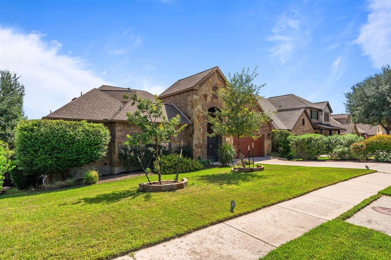 Virtual tour of 201 Piedmont Hills Pass