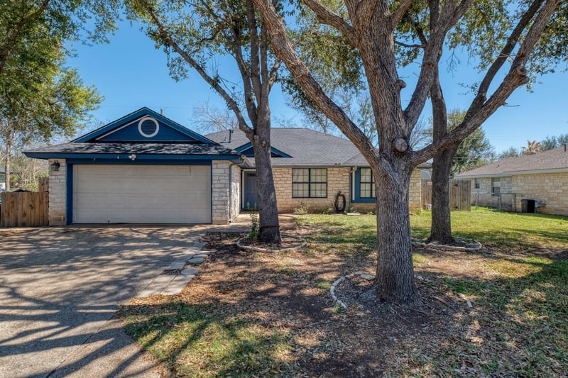 Virtual tour of 2010 Lark LN