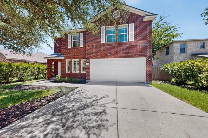 Virtual tour of 2014 Woodway DR