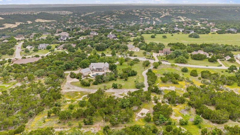 Virtual tour of 2026 Spyglass Hl