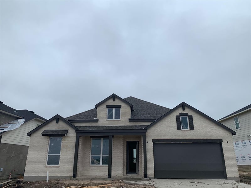 Virtual tour of 204 Blossom Cottage Dr