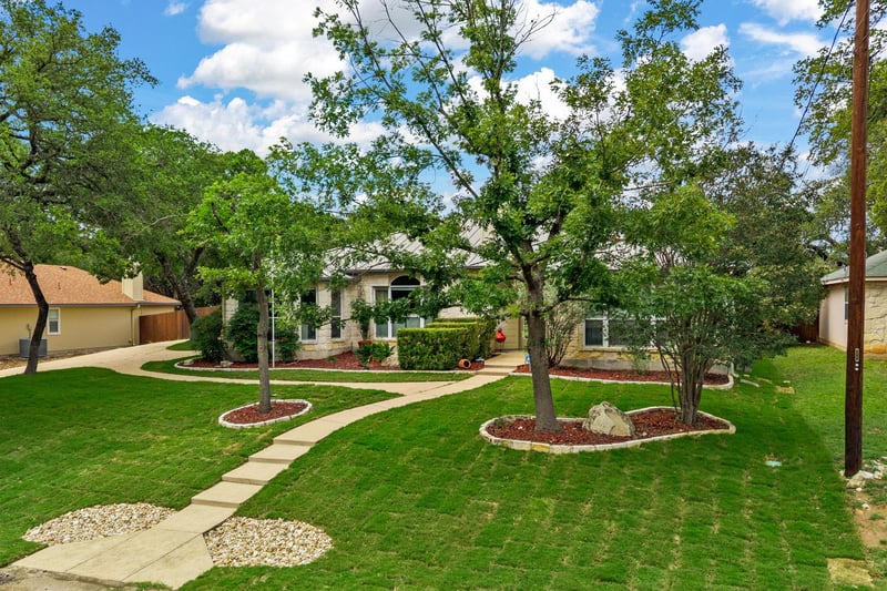 Virtual tour of 20409 Southbend ST