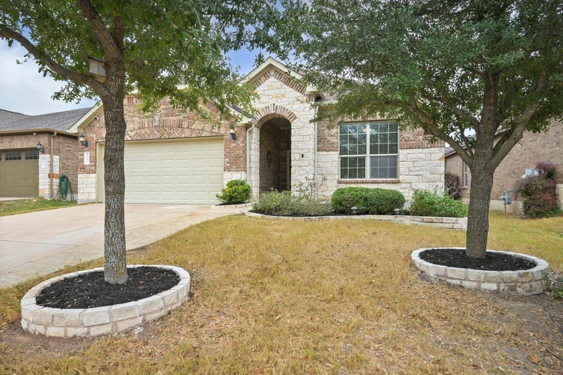 Virtual tour of 2041 Elaina Loop