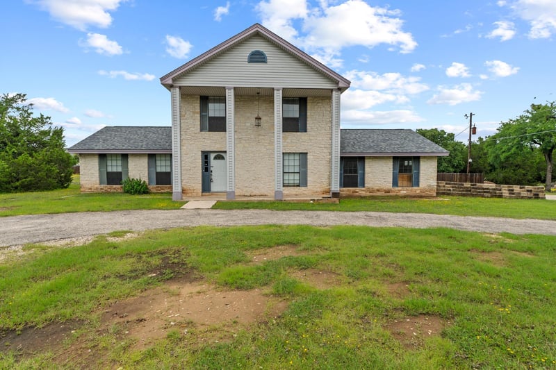 Virtual tour of 205 Sedro TRL