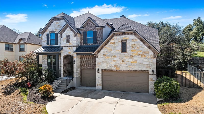 Virtual tour of 205 Varco DR