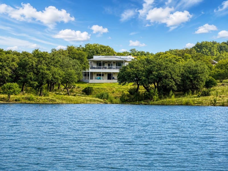 Virtual tour of 20505 Genessee CV