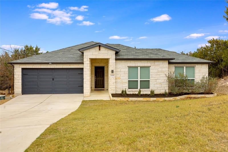 Virtual tour of 20506 National DR