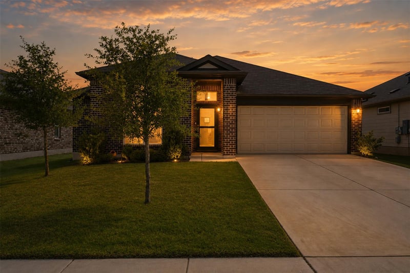 Virtual tour of 206 Canadian River TRL