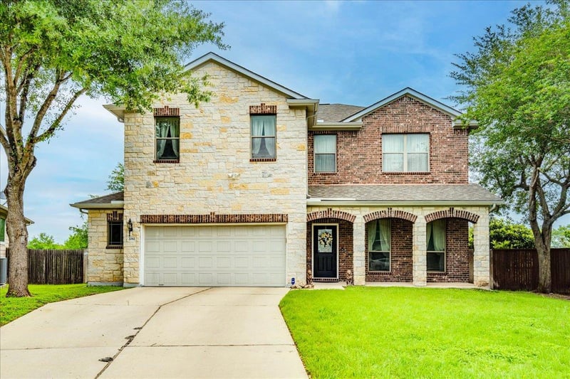 Virtual tour of 2061 Genesta DR