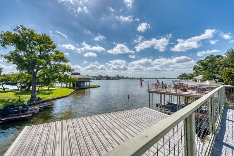 Virtual tour of 207 Princess Terrace