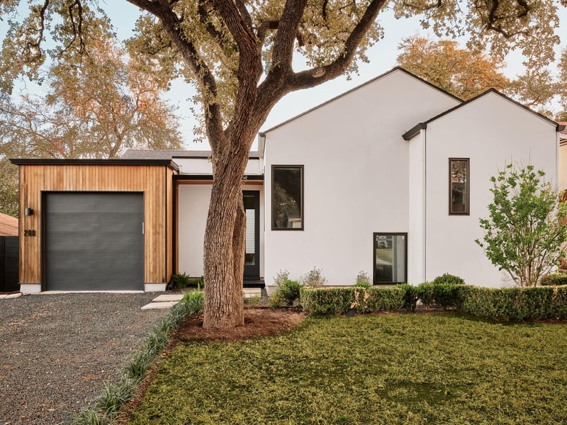 Virtual tour of 208 El Paso ST