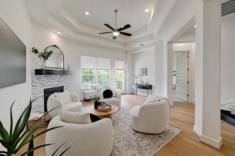 Virtual tour of 208 Olivia Drive