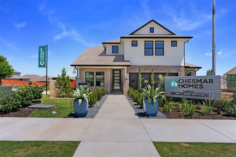 Virtual tour of 208 Ridgewell LOOP