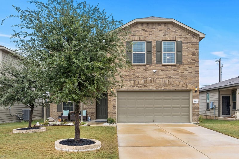 Virtual tour of 209 Ibis Falls Loop