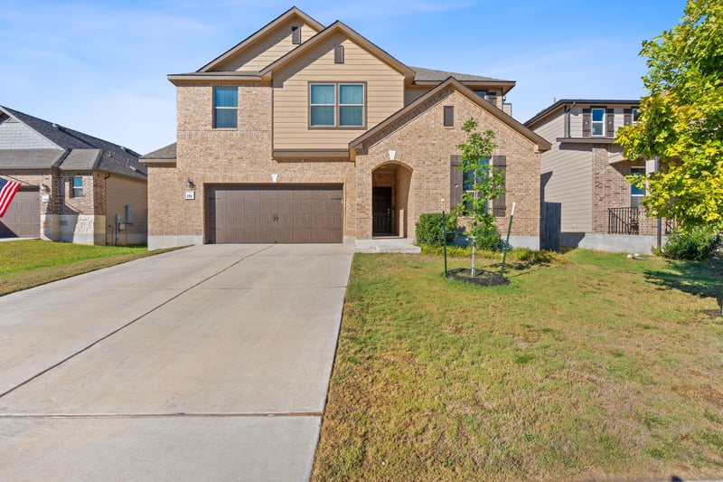 Virtual tour of 209 Kennicott Dr