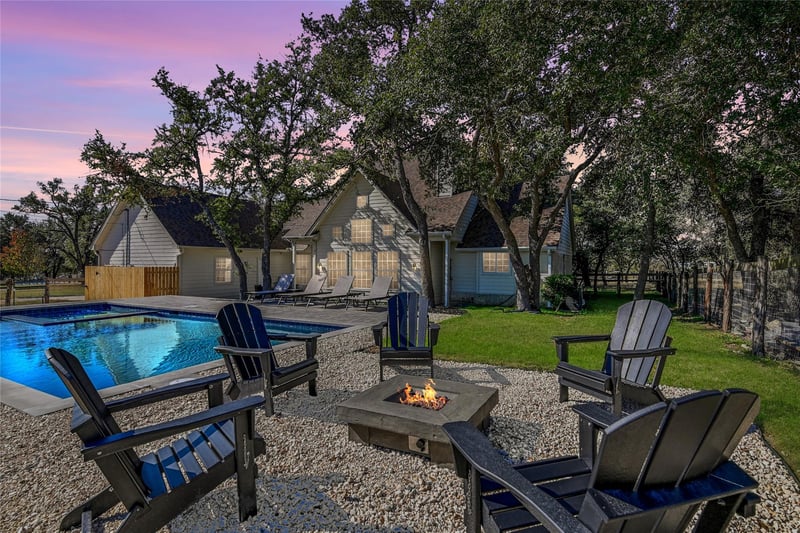 Virtual tour of 209 Peabody PL