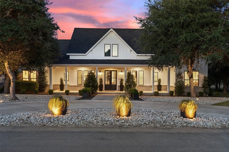 Virtual tour of 21 Peace Pipe
