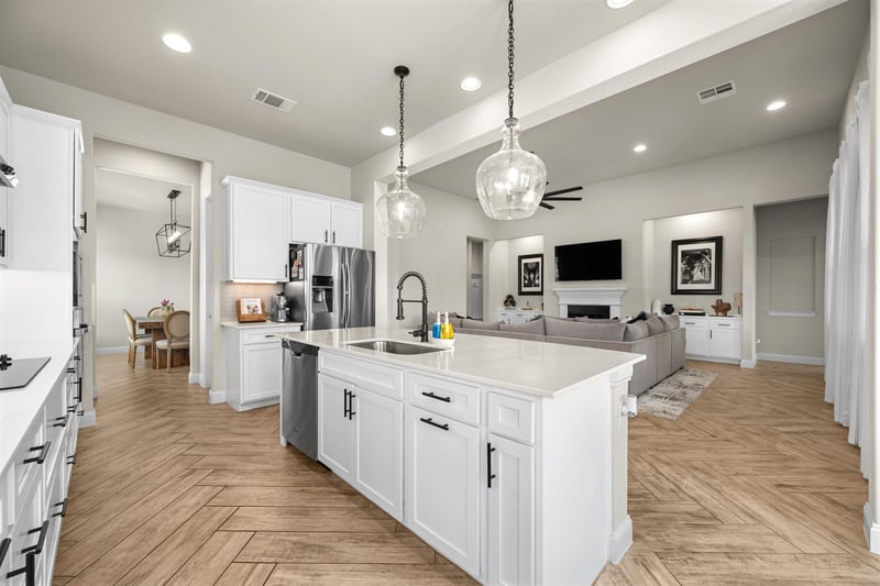 Virtual tour of 2100 Highland Ridge RD