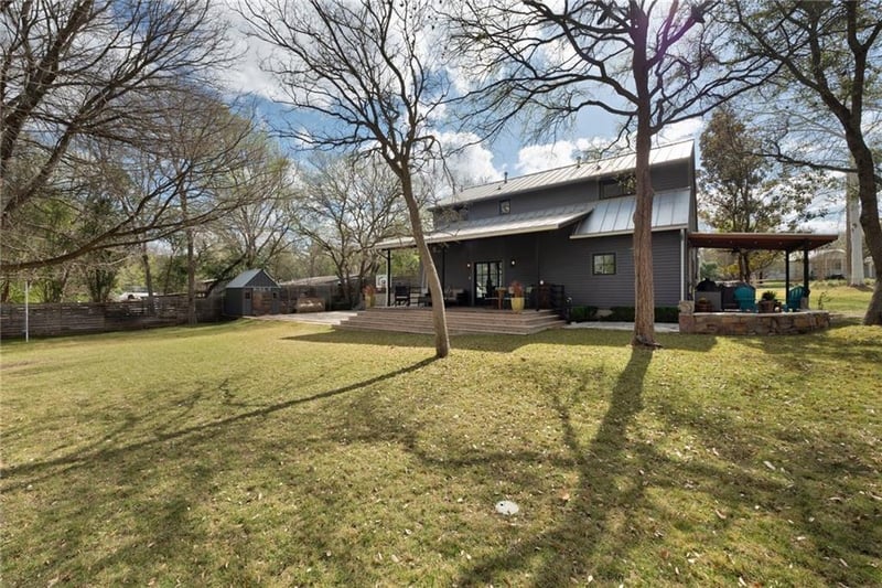 Virtual tour of 2100 Lipanes TRL