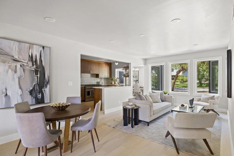 Virtual tour of 2101 Stamford Ln