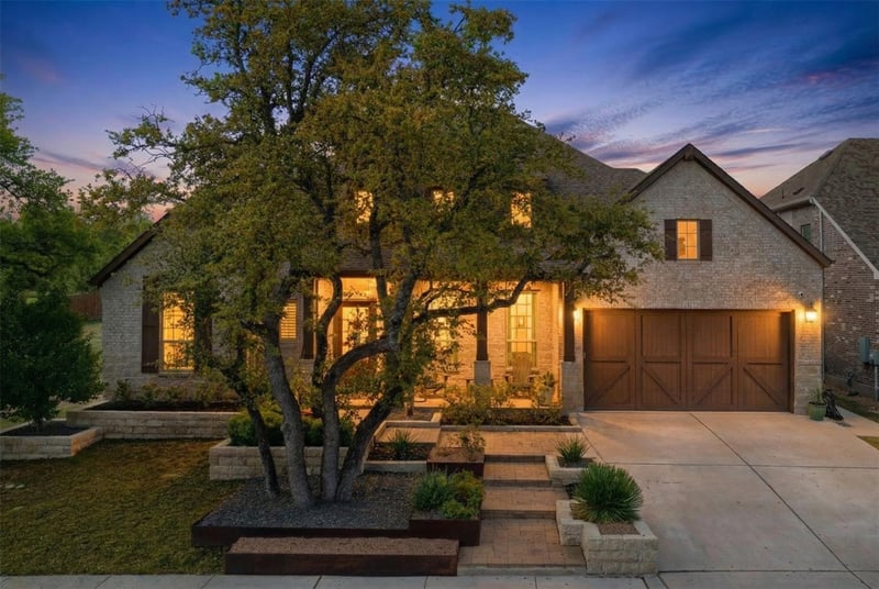 Virtual tour of 2104 Cotton Farm Trl
