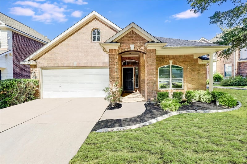 Virtual tour of 2104 Westfalian Trl