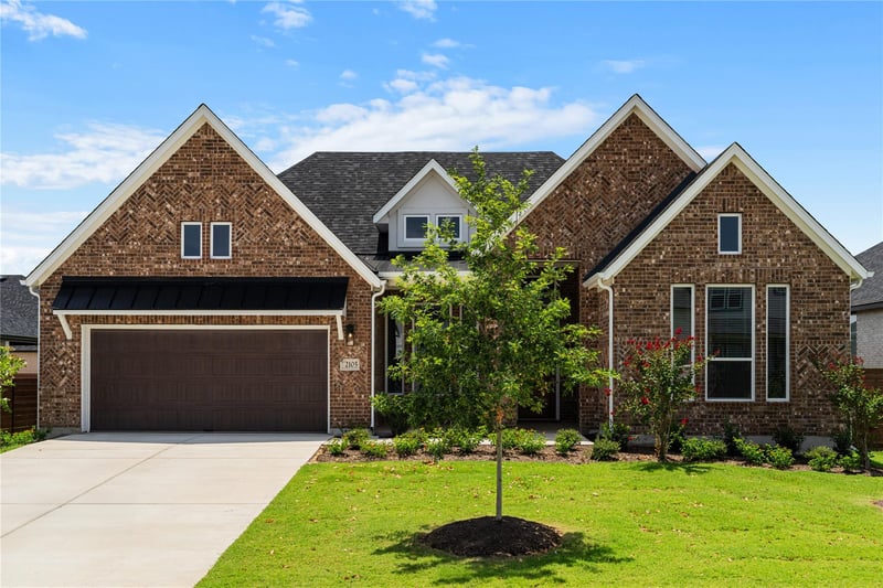 Virtual tour of 2105 Tobiano TRCE