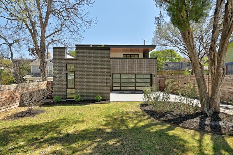 Virtual tour of 2109 Glendale PL