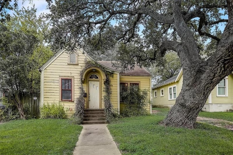 Virtual tour of 2109 Wilson ST