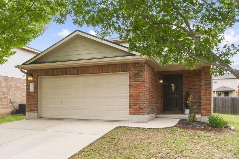 Virtual tour of 211 Banner Ave