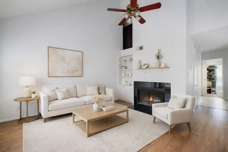 Virtual tour of 2110 Rio Grande ST Unit #301