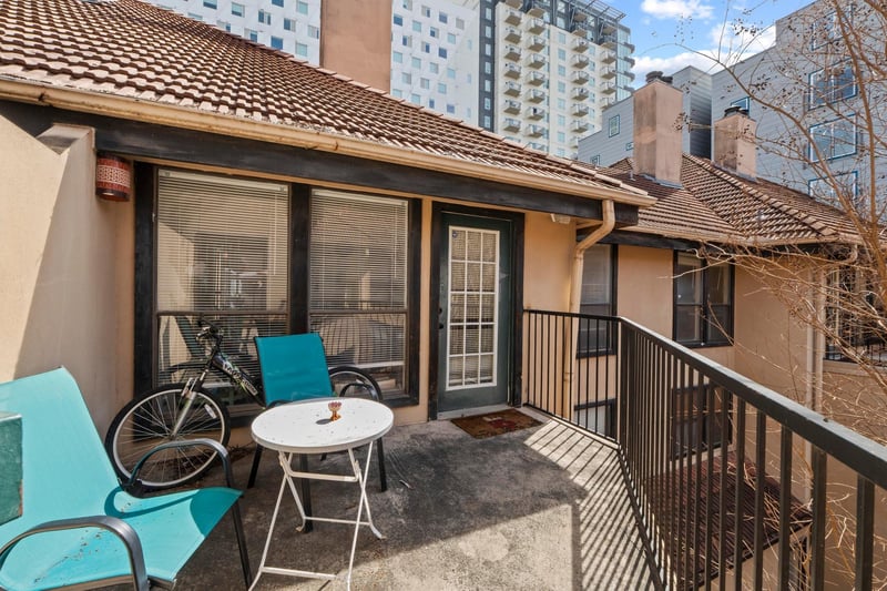 Virtual tour of 2110 Rio Grande ST Unit #303
