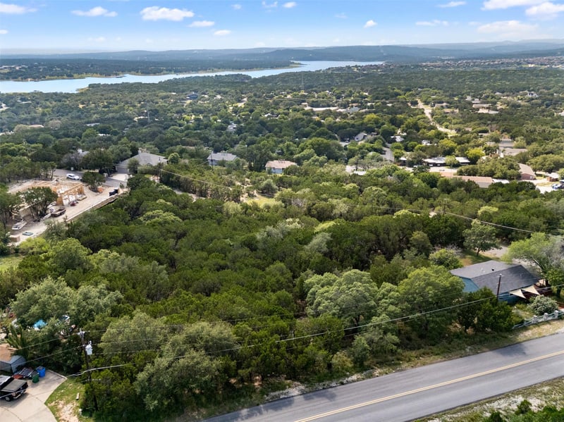 Virtual tour of 21105 Ridgeview RD