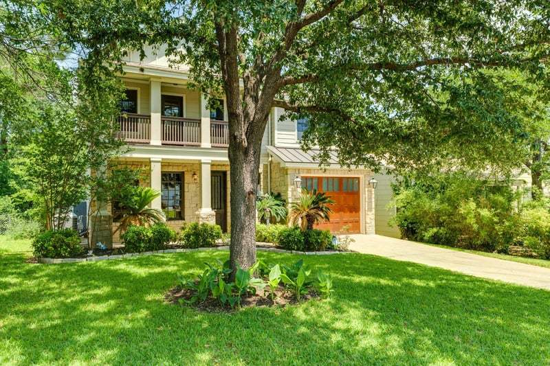 Virtual tour of 2112 W 11th ST