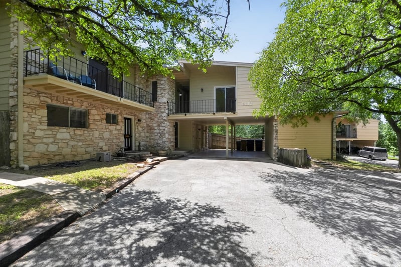 Virtual tour of 2113 Rabb RD