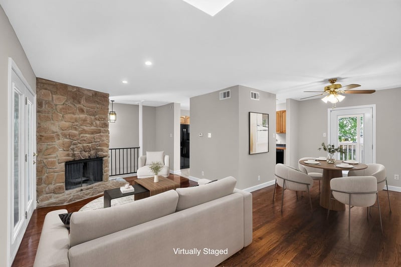 Virtual tour of 2113 Rabb RD